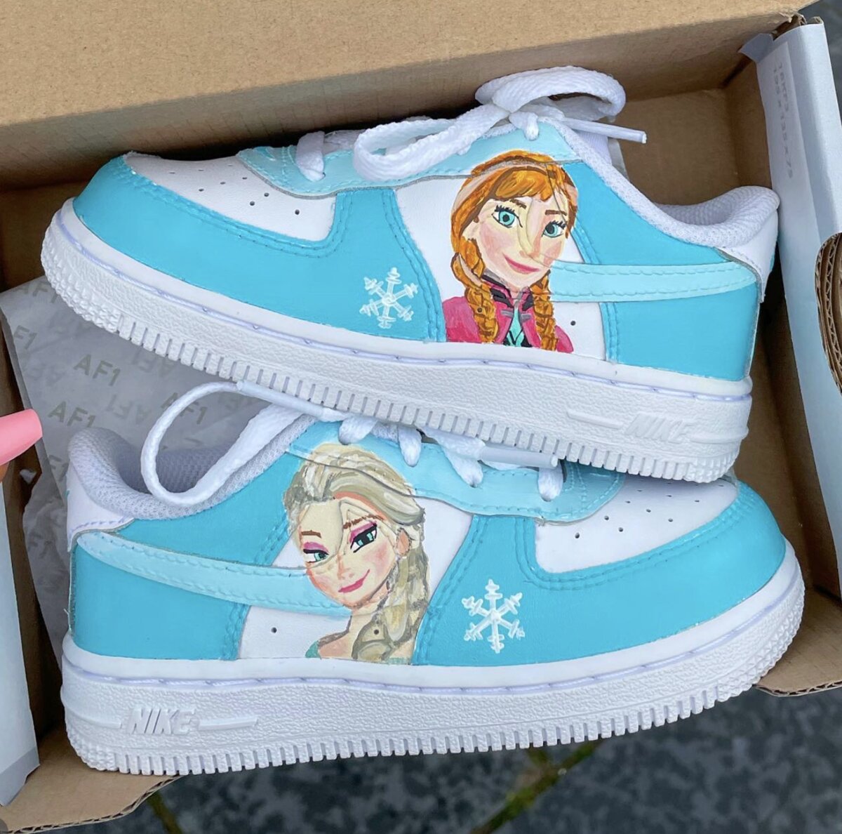 Frozen custom Nike Air Force 1 by ARLA
